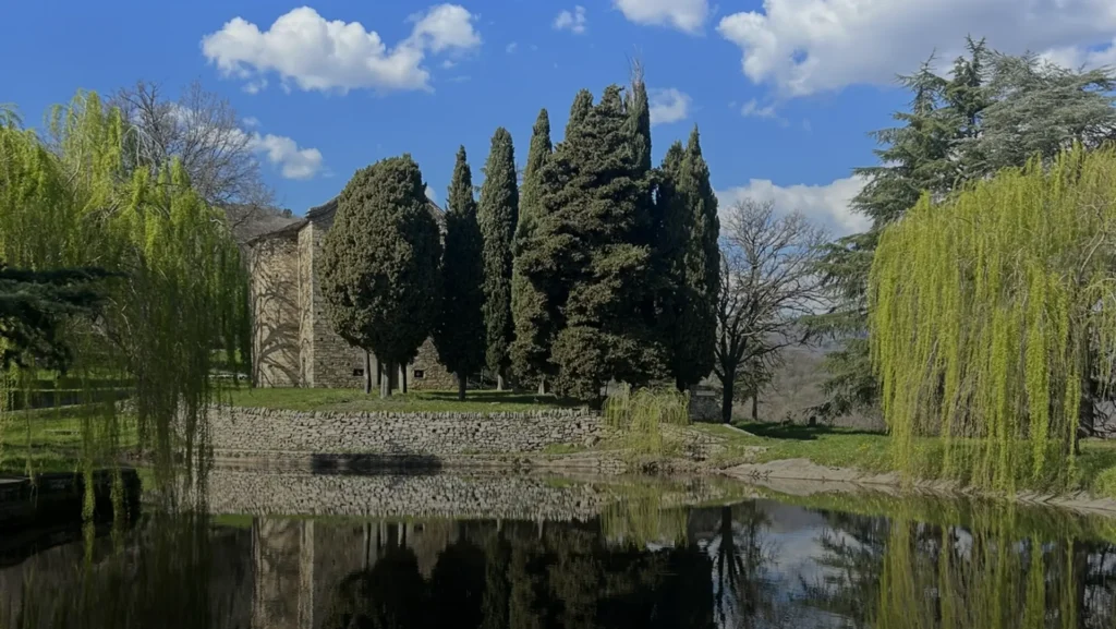 Giardino villa laghetto